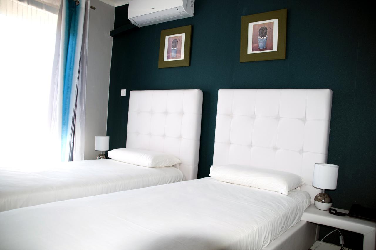 Hotel Bleu Azur Argelès-sur-Mer Esterno foto