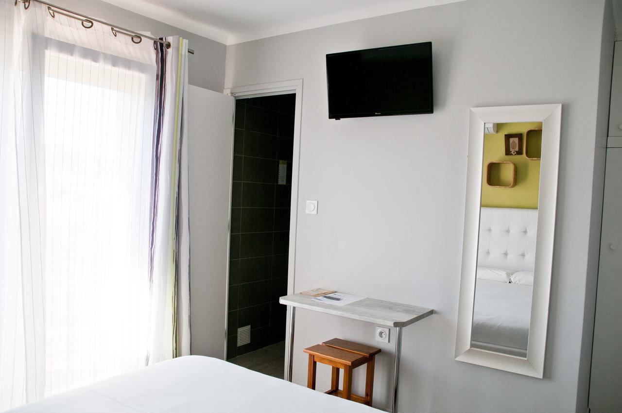 Hotel Bleu Azur Argelès-sur-Mer Esterno foto